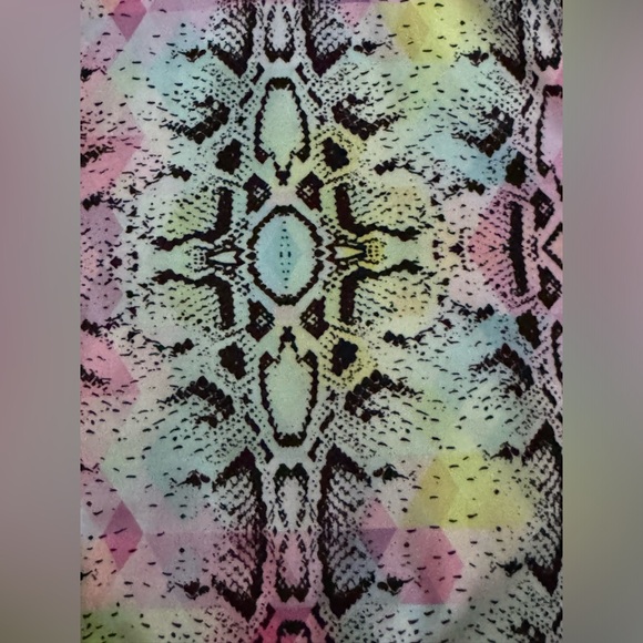 NWT and in Plastic Girls Stella Cove 4 Yrs Pastel Reptile Print Swimsuit - Picture 6 of 6